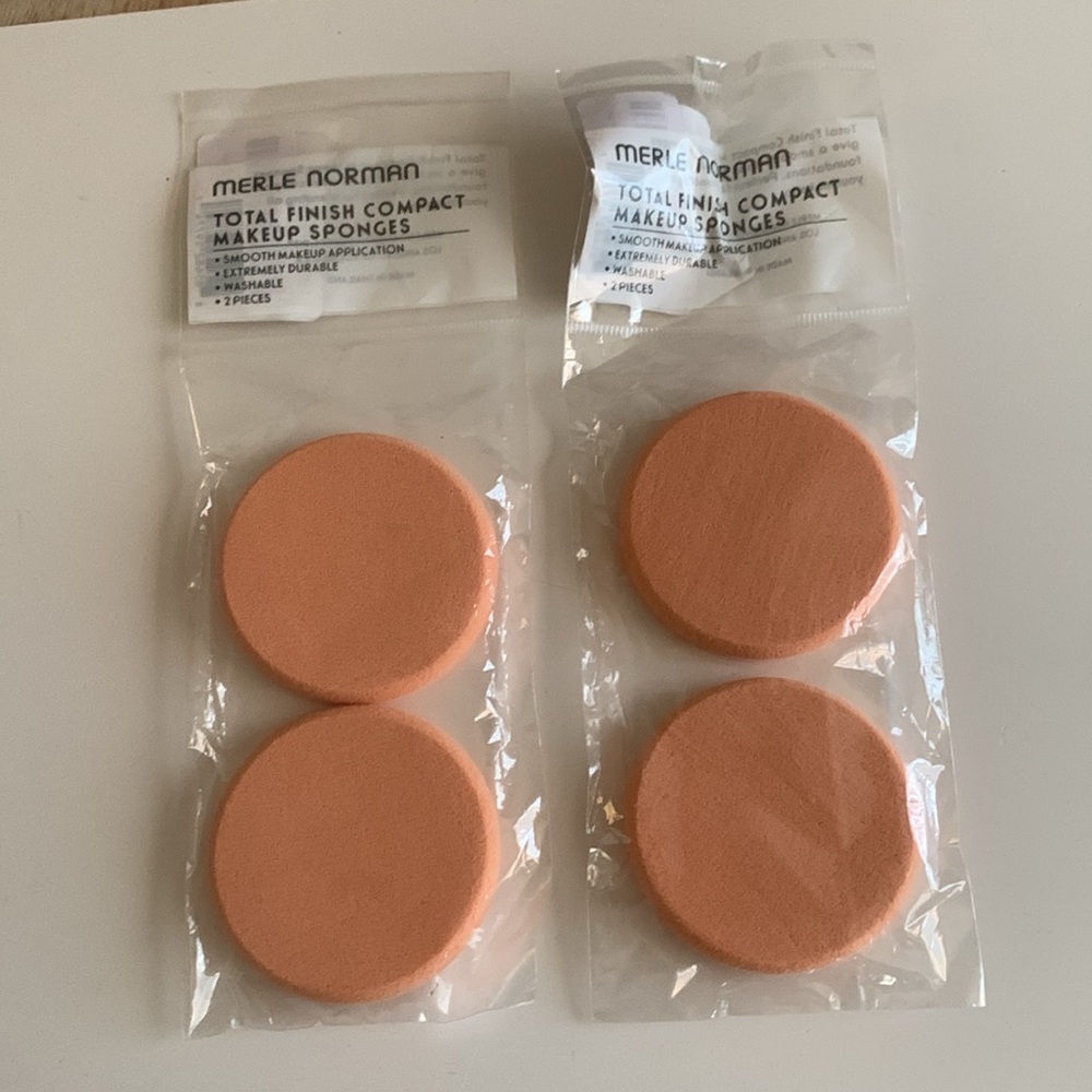 4pc Merle Norman Total Finish Makeup Sponge